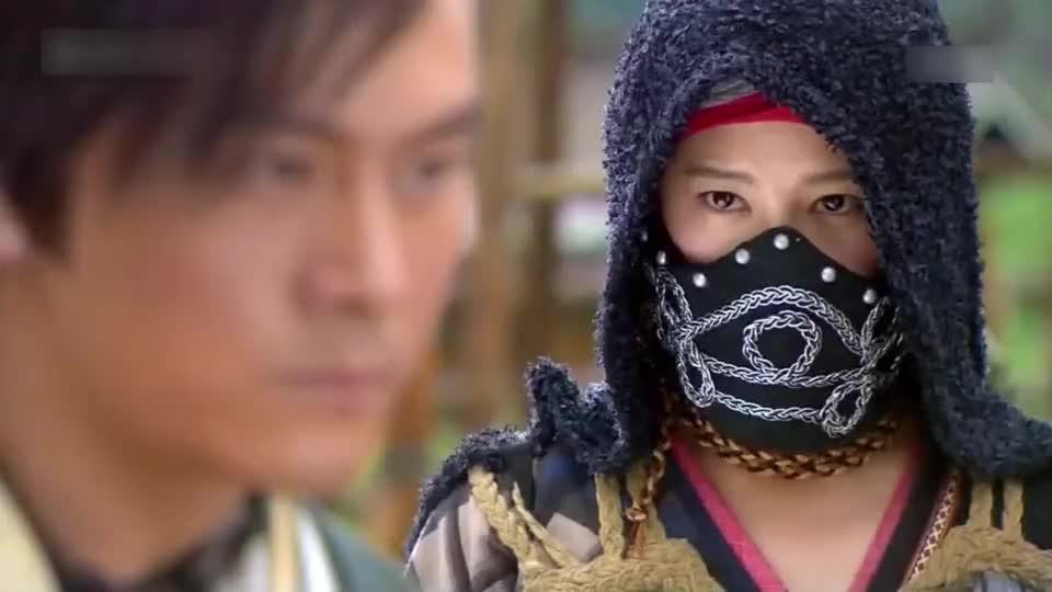 练霓裳一走了之,老阿姨无奈之下,扮演玉罗刹