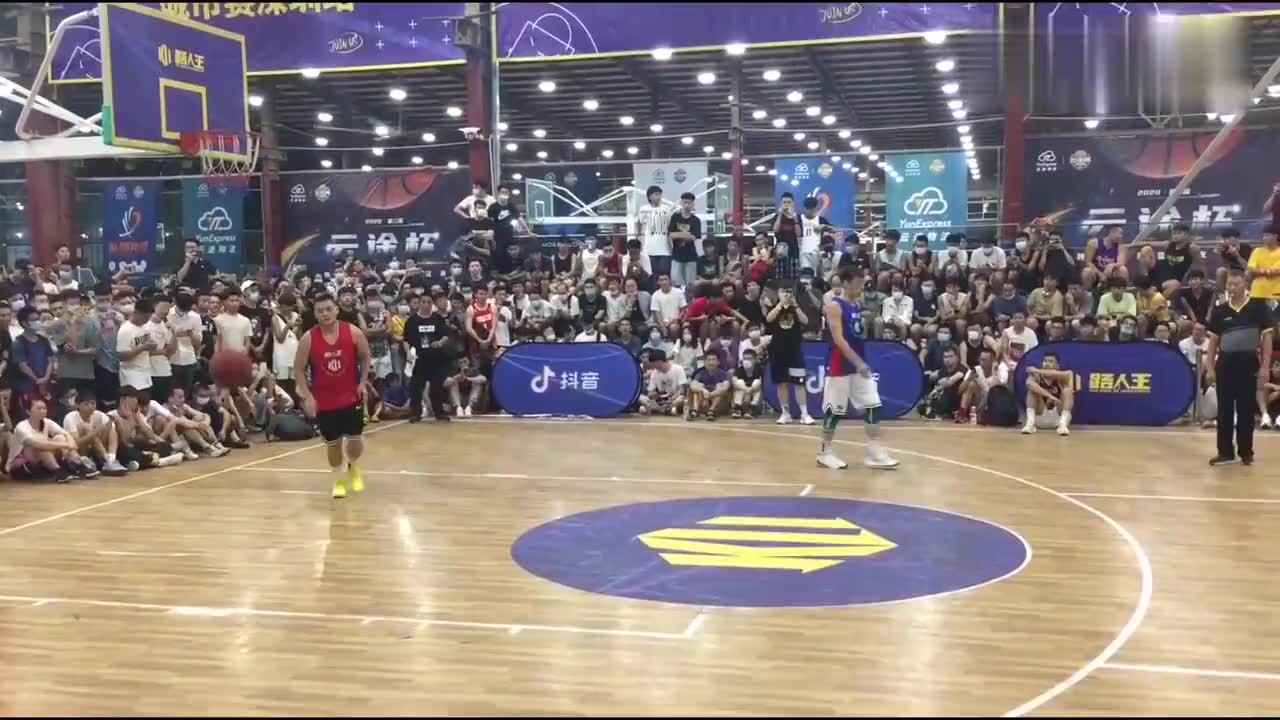 路人王深圳站,晶爷气场强大!对手完全不在状态0比8被淘汰!