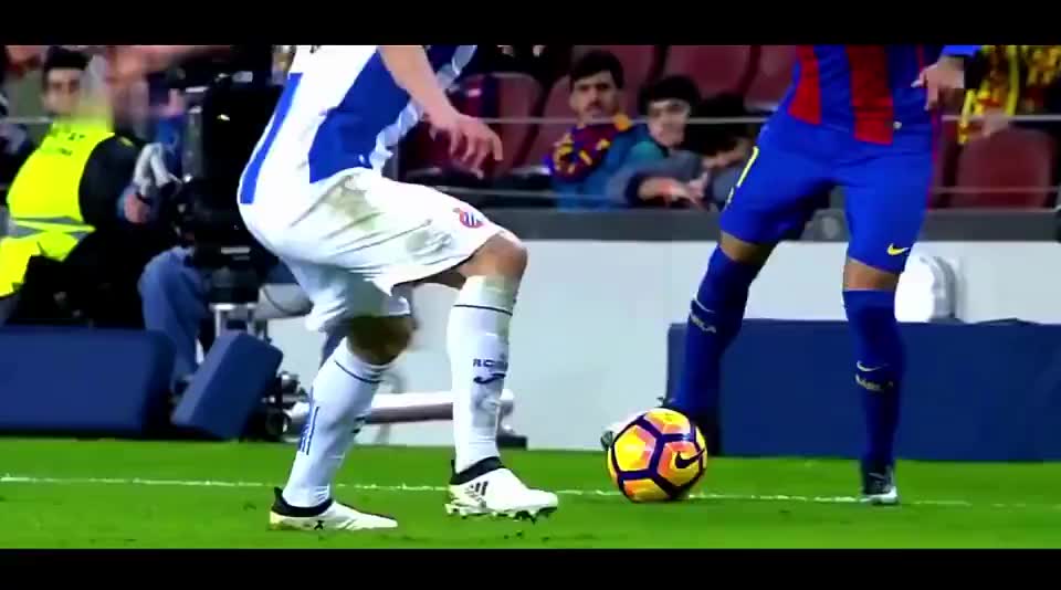 tristan jass花式上篮小王子| 化装成大妈在球场打球