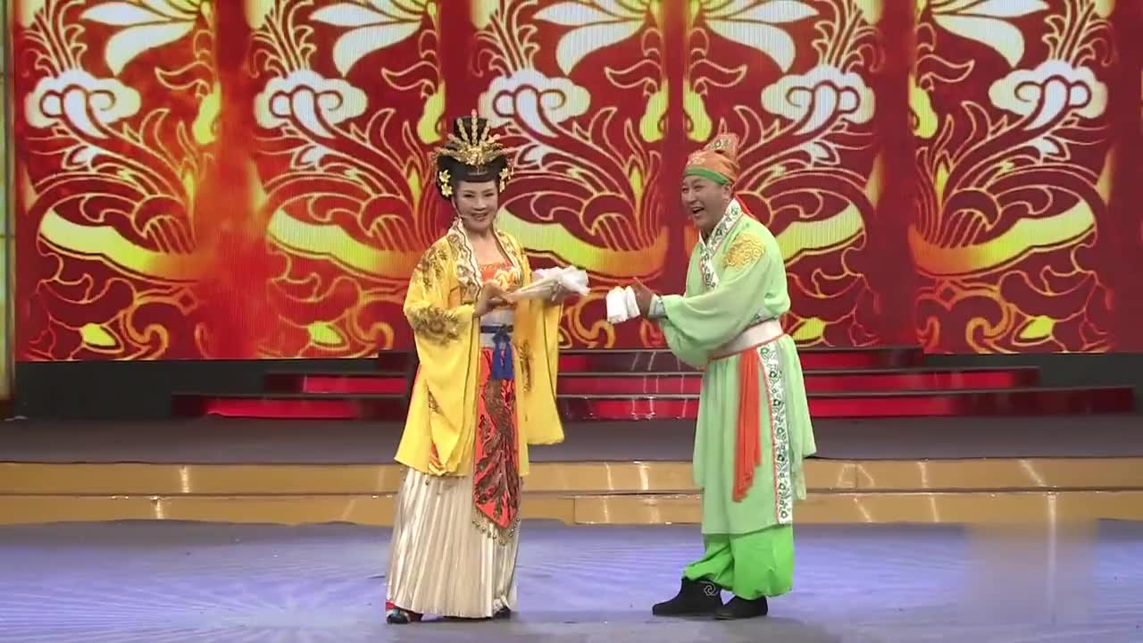 二人转殿堂级人物闫淑萍,一曲《十美图放风筝》,这才叫二人转