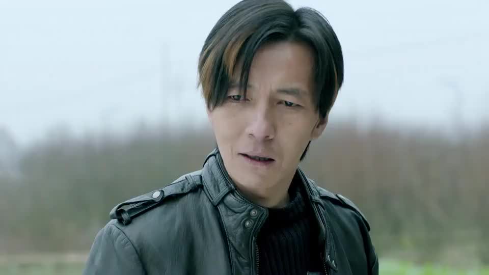 鸡毛飞上天:陈江河被打,建议大狗别打脸,大狗打的更狠了