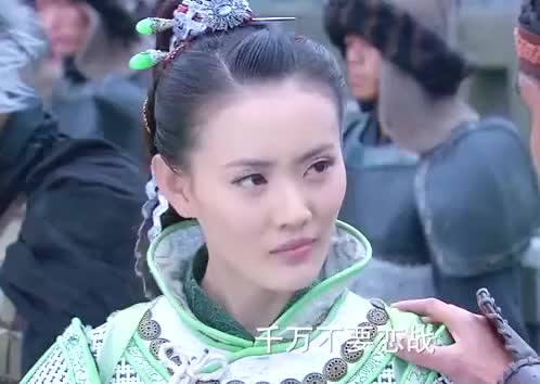 隋唐英雄4:刁月娥为救小女孩险被马匹踢中,秦汉出手相救