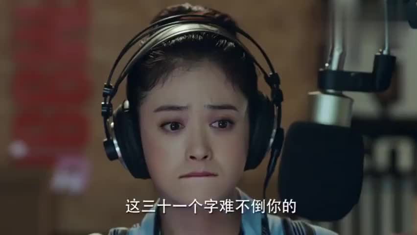 当"胖妞"与"壮汉"狭路相逢…胖妞是不是该减肥了?