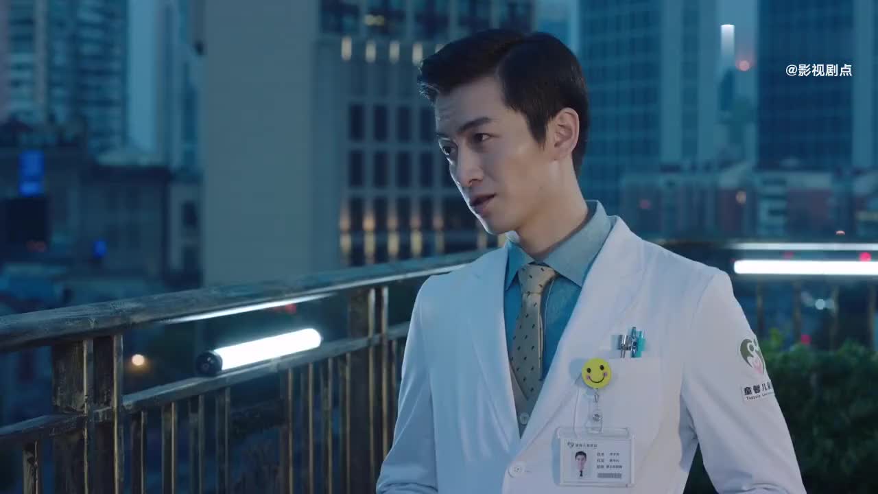 陪你到世界之巅裴熙藏的够深表面呆萌内心太腹黑了