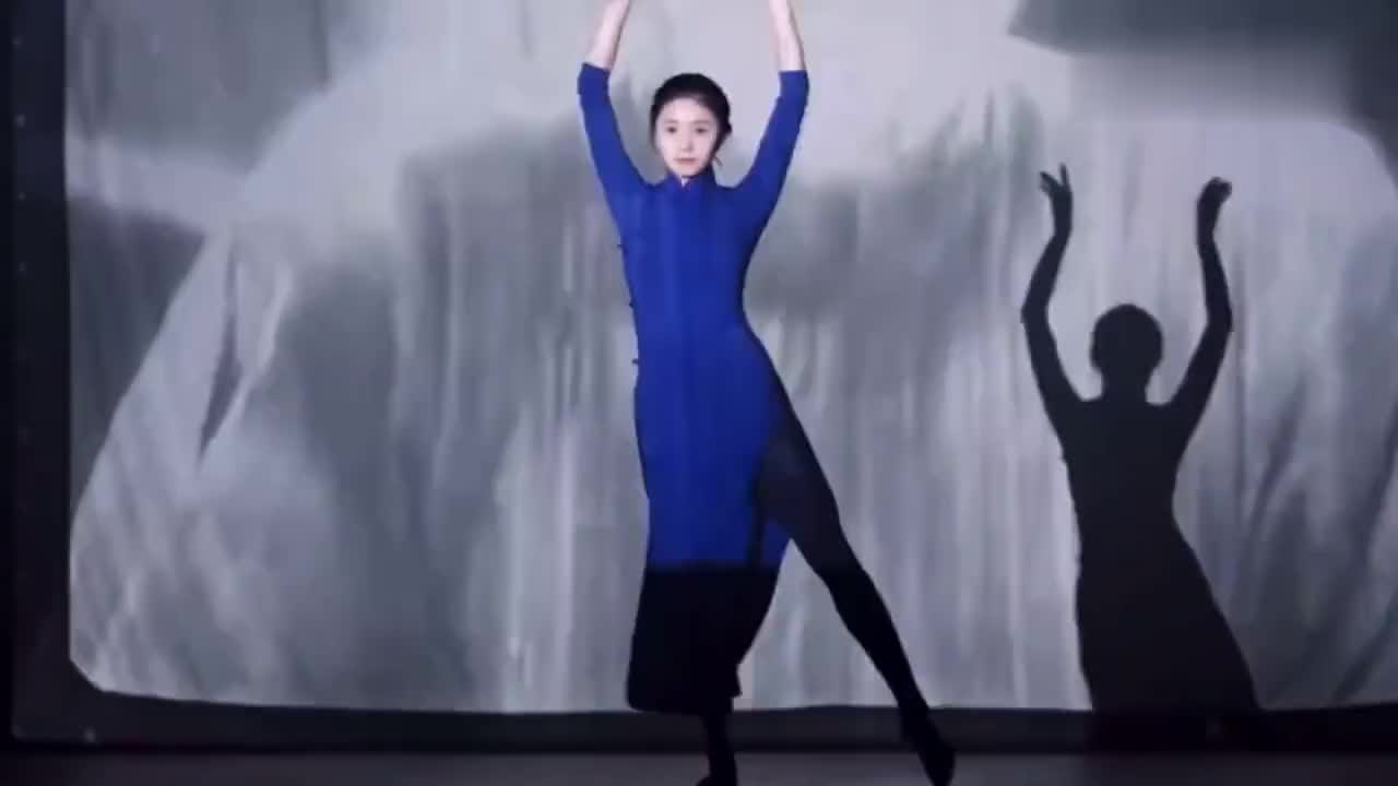 新任谋女郎跳舞真好看,不愧北舞艺考第一名刘浩存 谋女郎