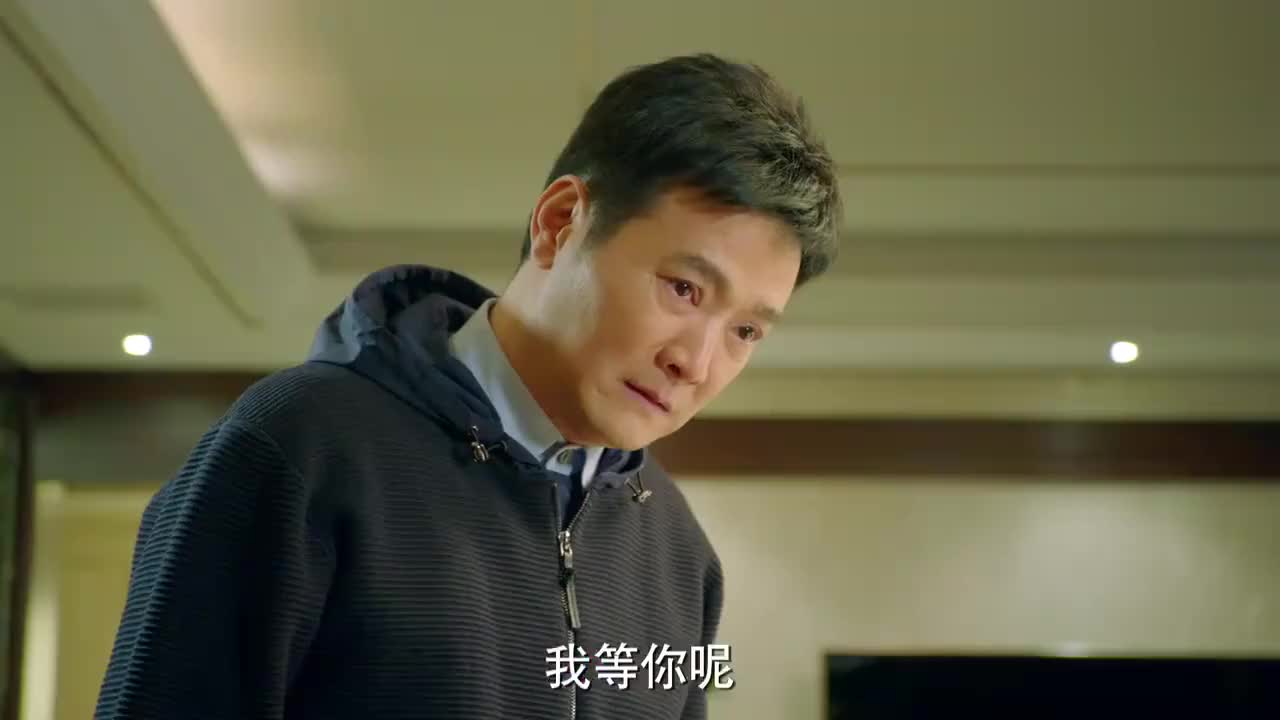 小别离:蒂娜心里不是滋味,质问张亮忠和佳妮的事