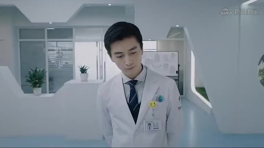 了不起的儿科医生:焦佳人喜欢雷皓?邓大神吃醋了!