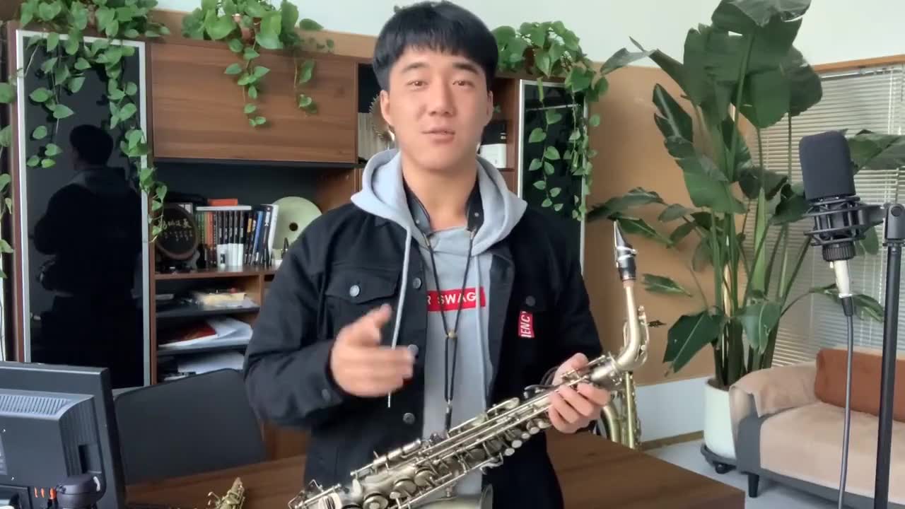 除夕名曲欣赏:吕文成《步步高》 「步步高」曲如其名