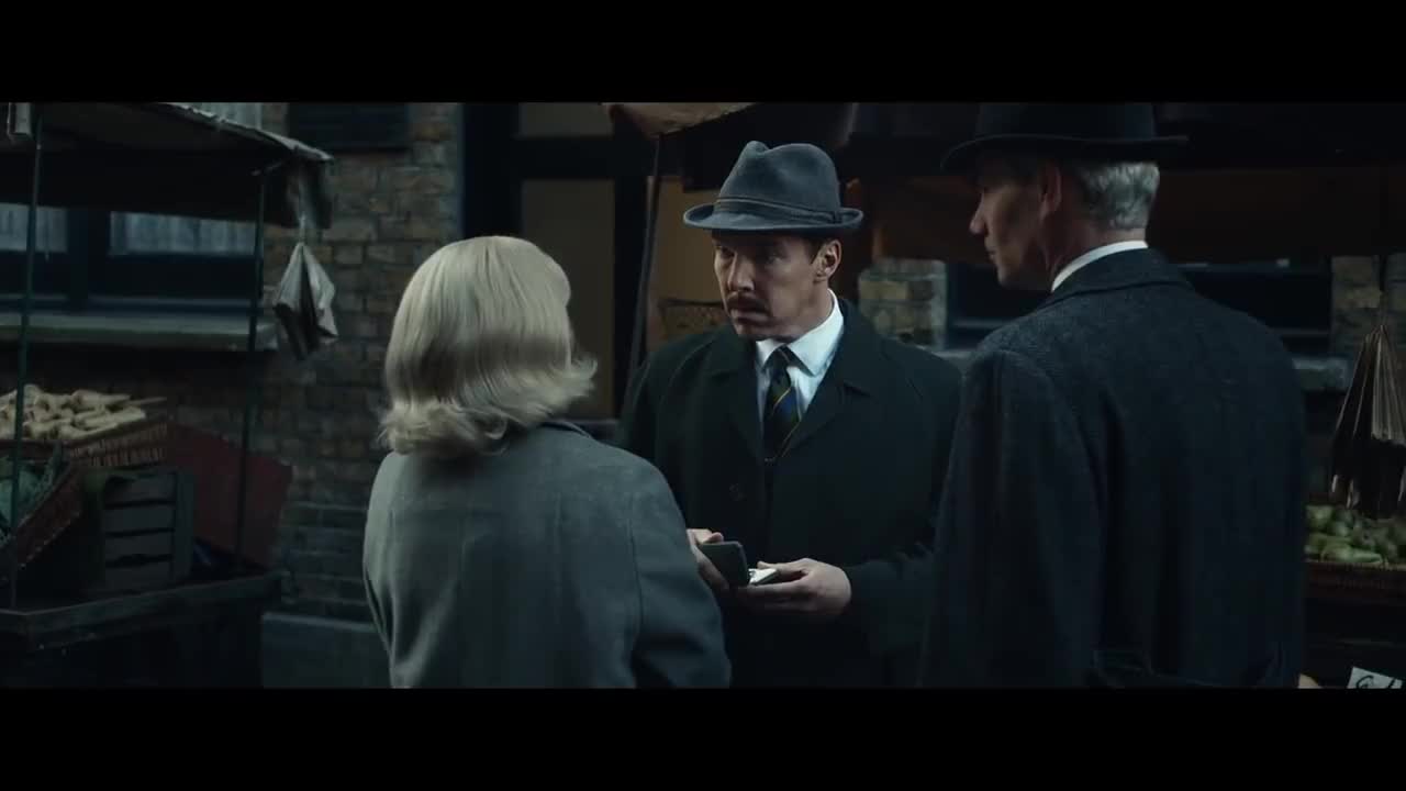 "伏地魔"拉尔夫·费因斯与凯瑞·穆里根主演的影片《发掘》