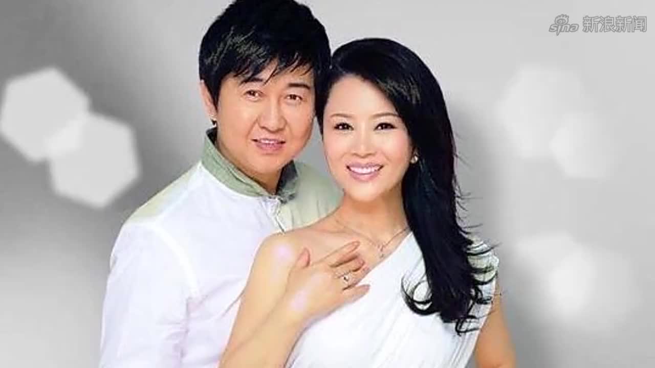 付笛生任静火车上秀恩爱?深情对唱,真是羡煞旁人!