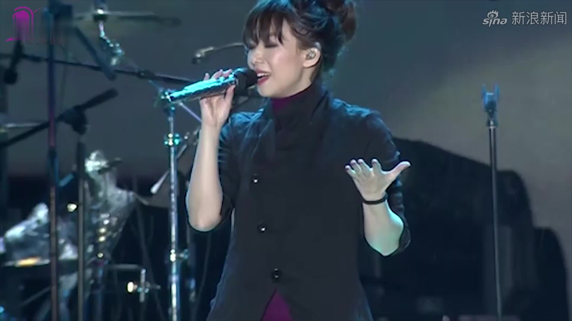 李宗盛当年写给林忆莲的歌《鬼迷心窍》唱的让人撕心裂肺