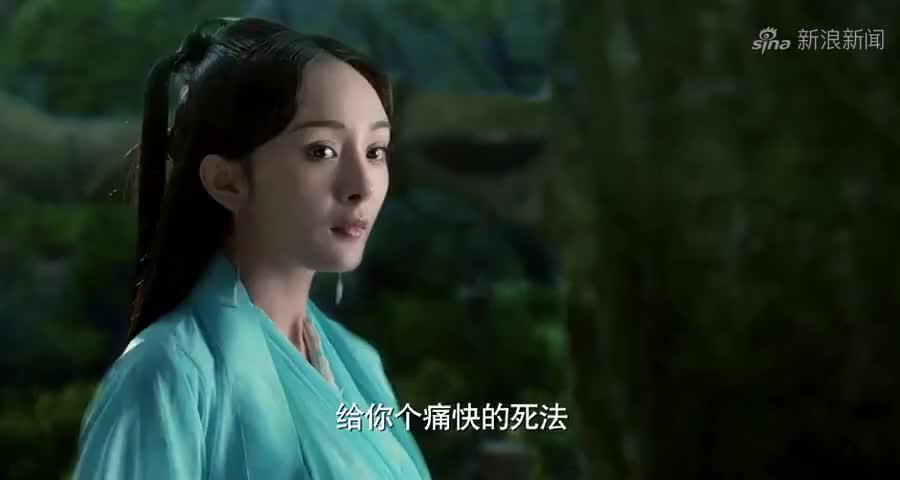 折颜与阿离下棋,阿离委屈的说:我怎么赢得过折颜上神!