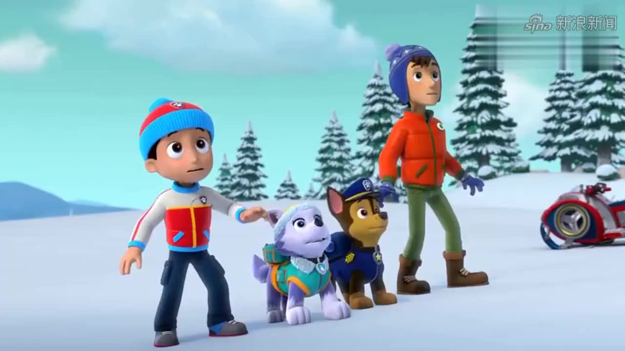 汪汪队小砾从小就喜欢滑雪看见滑雪板开心的不得了