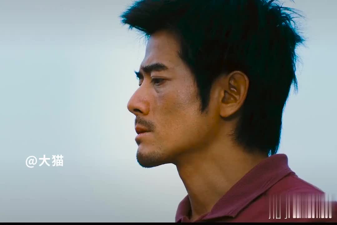 郭富城不愧是四大天王中跳舞最好的,一首《我心狂野》,嗨爆全场