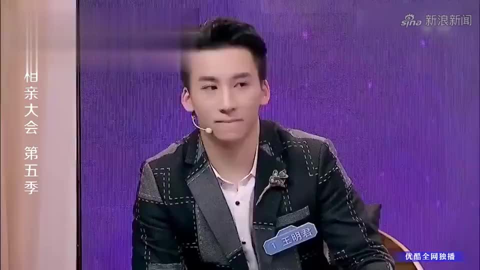 新相亲大会:男嘉宾太过优秀,女神现场爆灯表白,袁咏仪都看好!