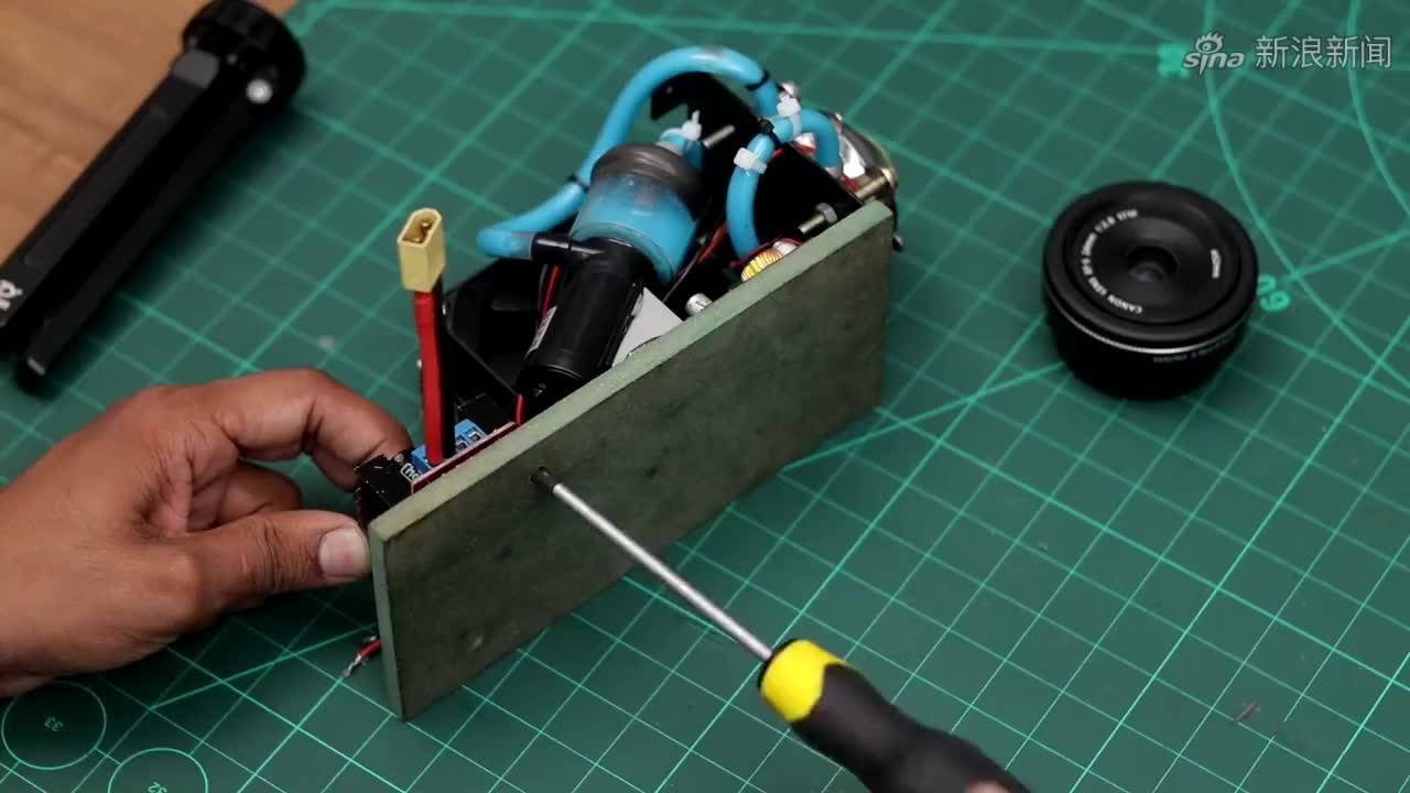 高手就是高手,制作一个独一无二的无线充电器,很实用!