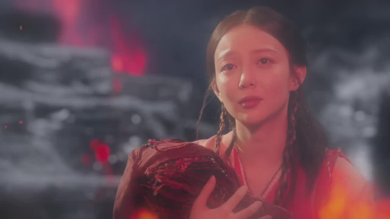 爆哭!玲珑@赵今麦angel 在忆晶中见到锦儿选择牺牲自己