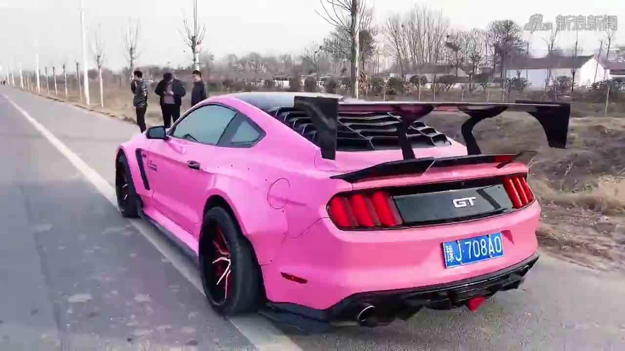 爆改野马遇到全世界最快的奥迪rs3时,差距一目了然!