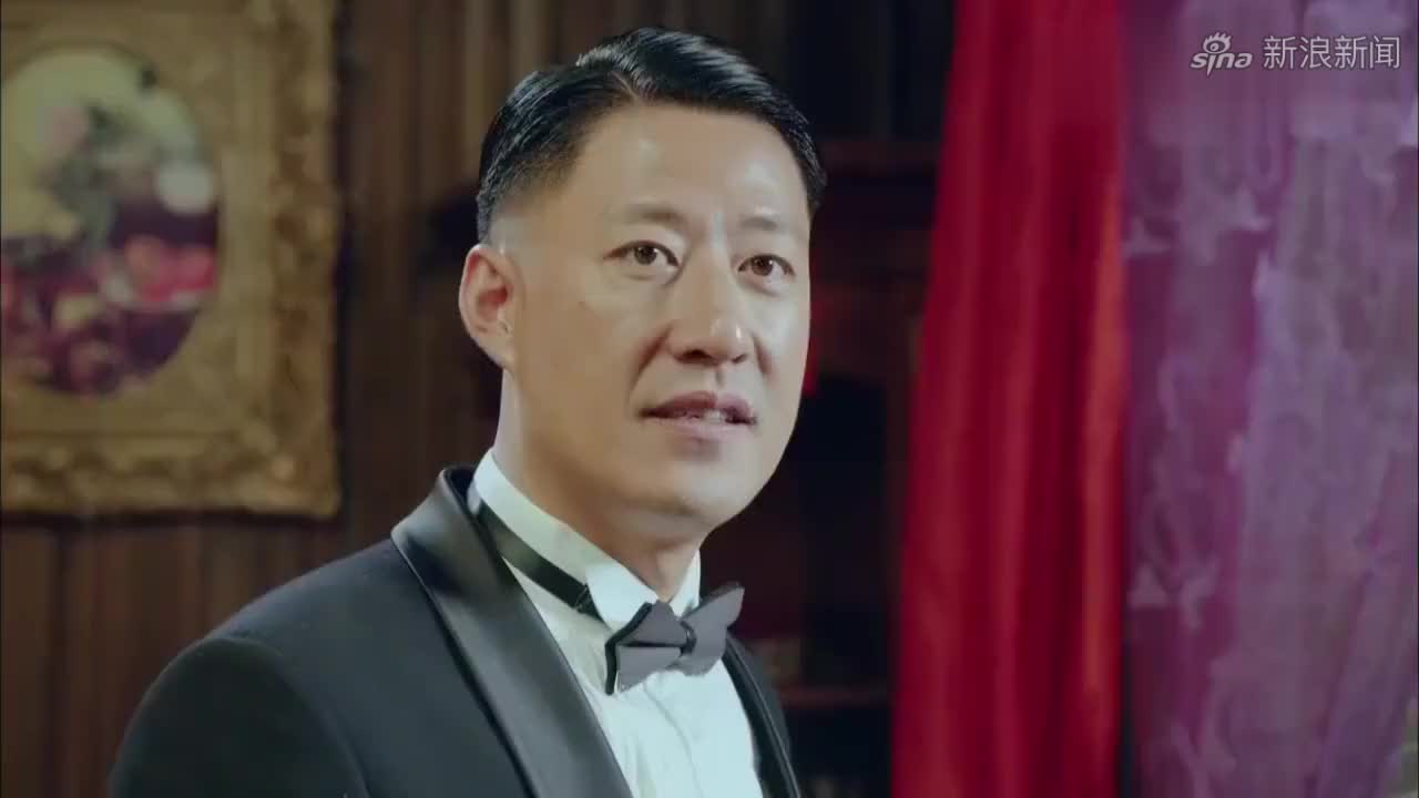 程野拿出杀手锏,用埙吹唱《枉凝眉》,这小表情真是太搞笑了