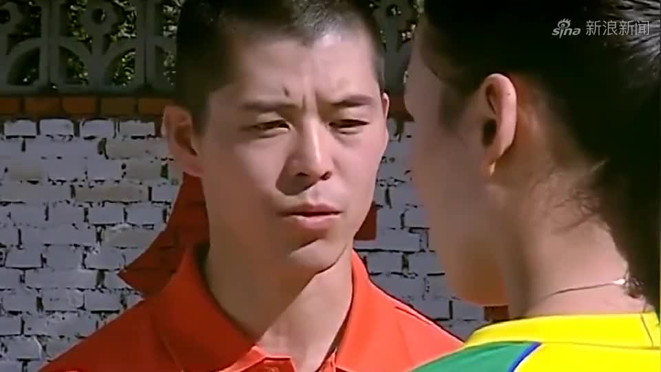 李大国馋香秀,一天到晚不干正事,就想跟她结婚