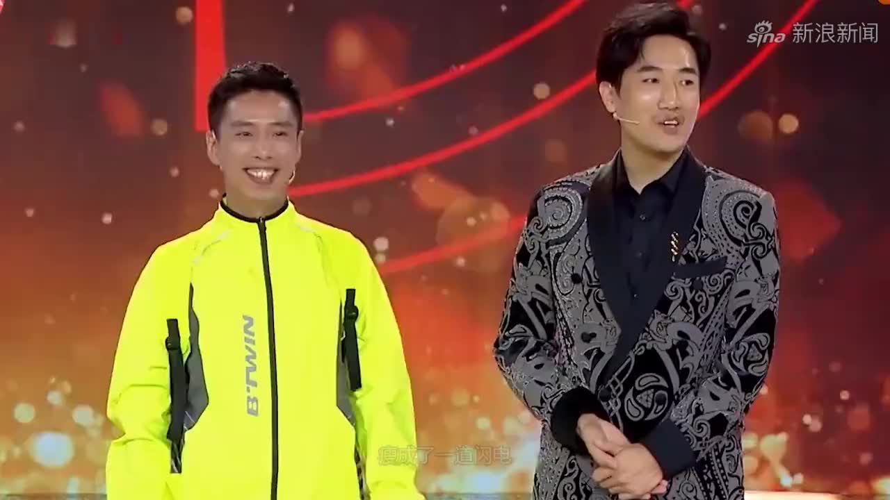 贾旭明和张康不愧是"相声鬼才,竟把杨贵妃都请来了,爆笑全场