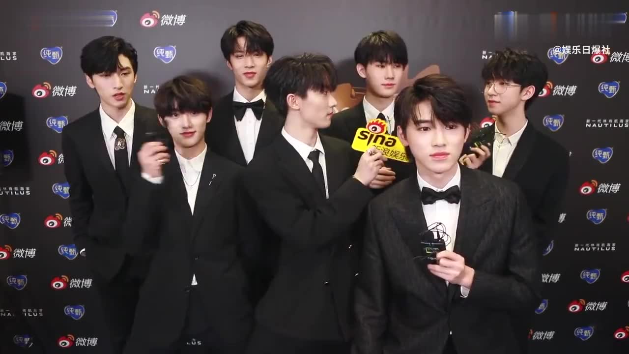 原来时代少年团第八人是沈腾,盯着女团看好没团魂