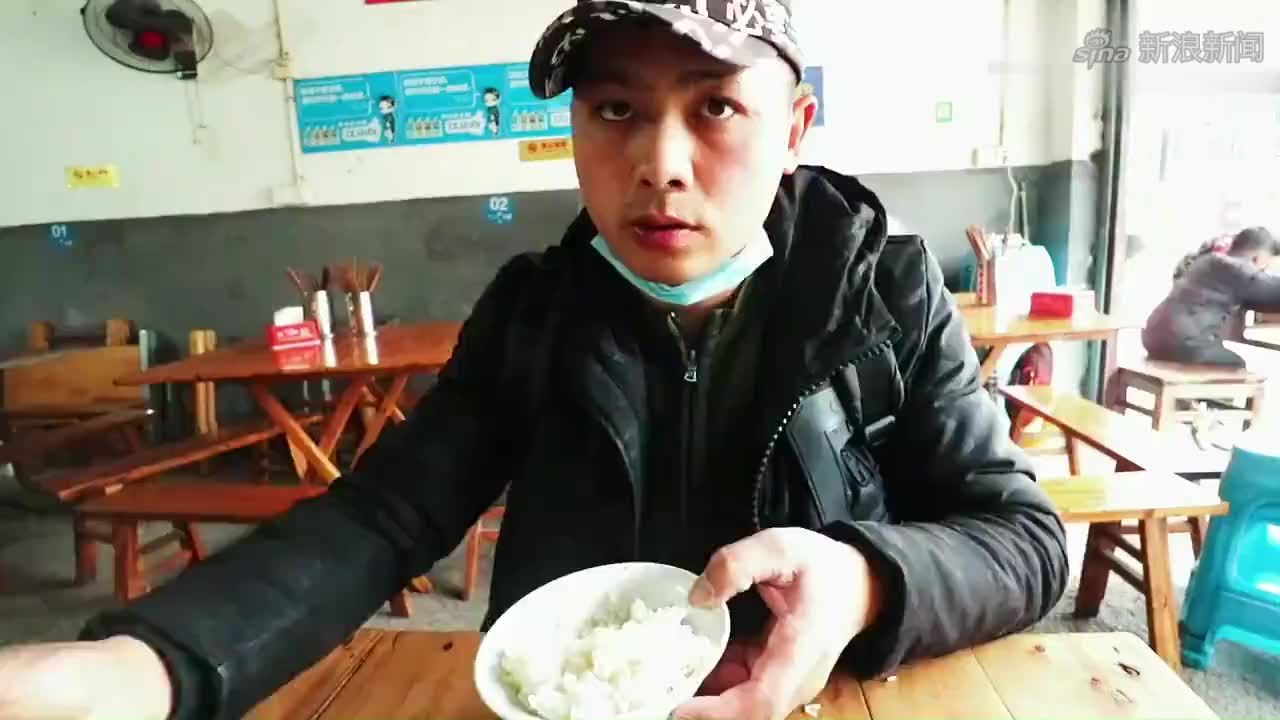 "重庆帽子姐"开法拉利出车祸?车主否认:她只是前几天开过