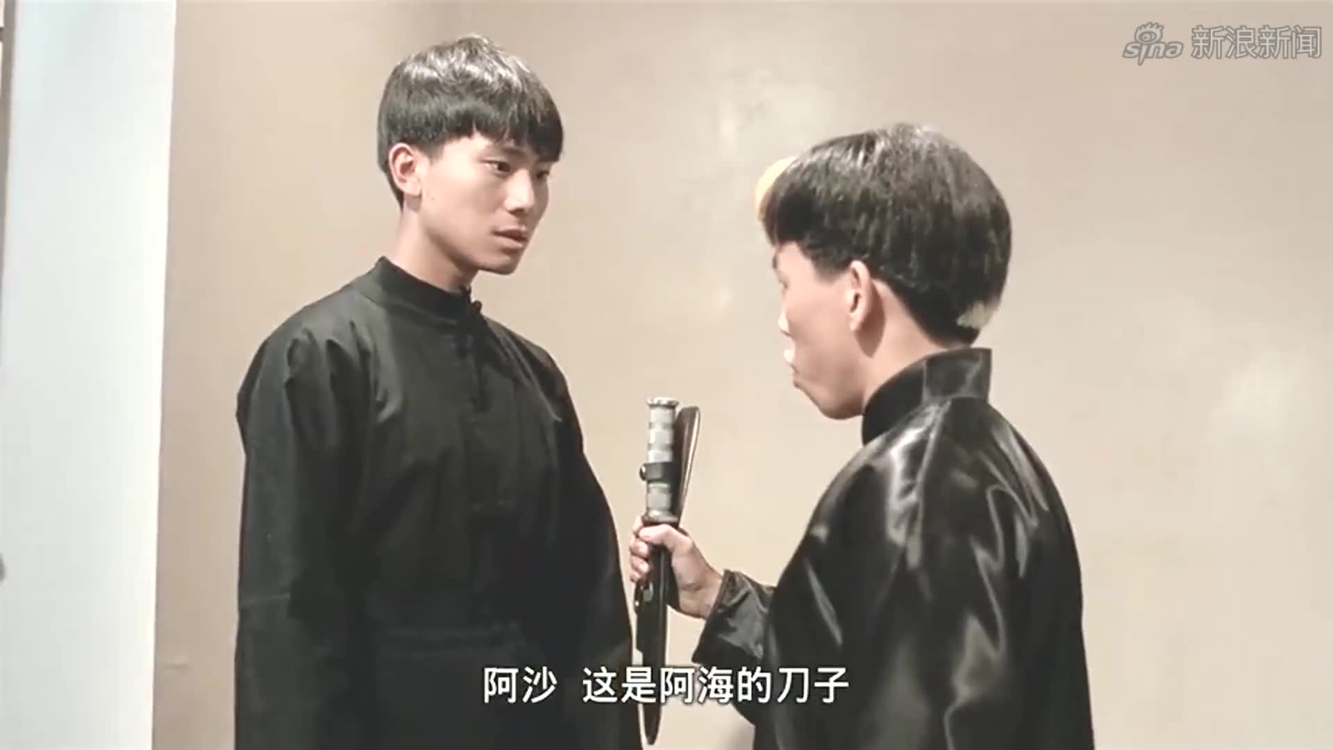 子弹留体内不取,就是为了作纪念,这样力王谁敢惹!