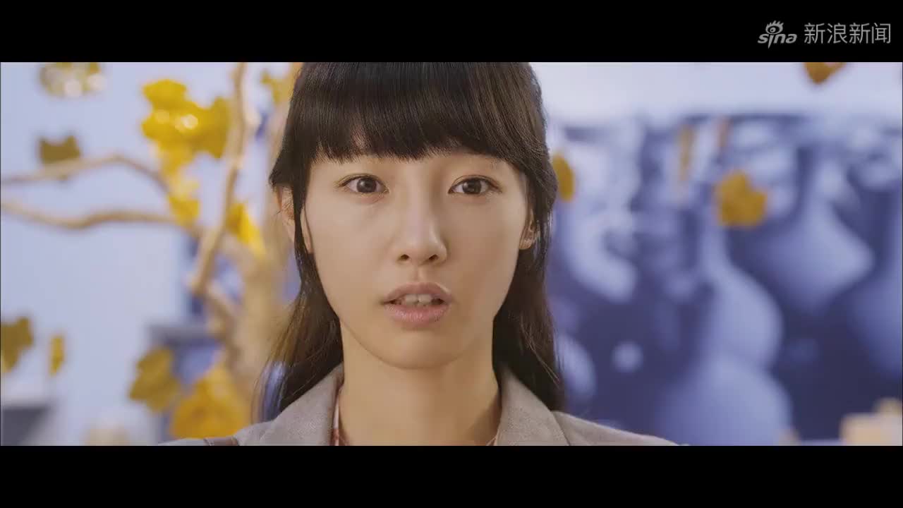 不能失去你:多多哭得不行了,脸上都是眼泪,出门还带墨镜