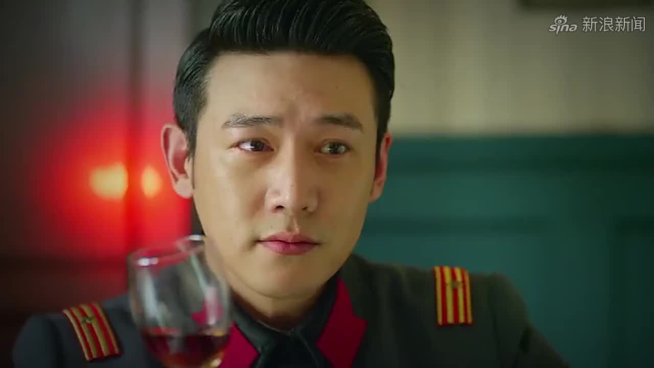 周宇浩和胭脂初次相见,周宇浩:美人一身香,穷汉半月粮