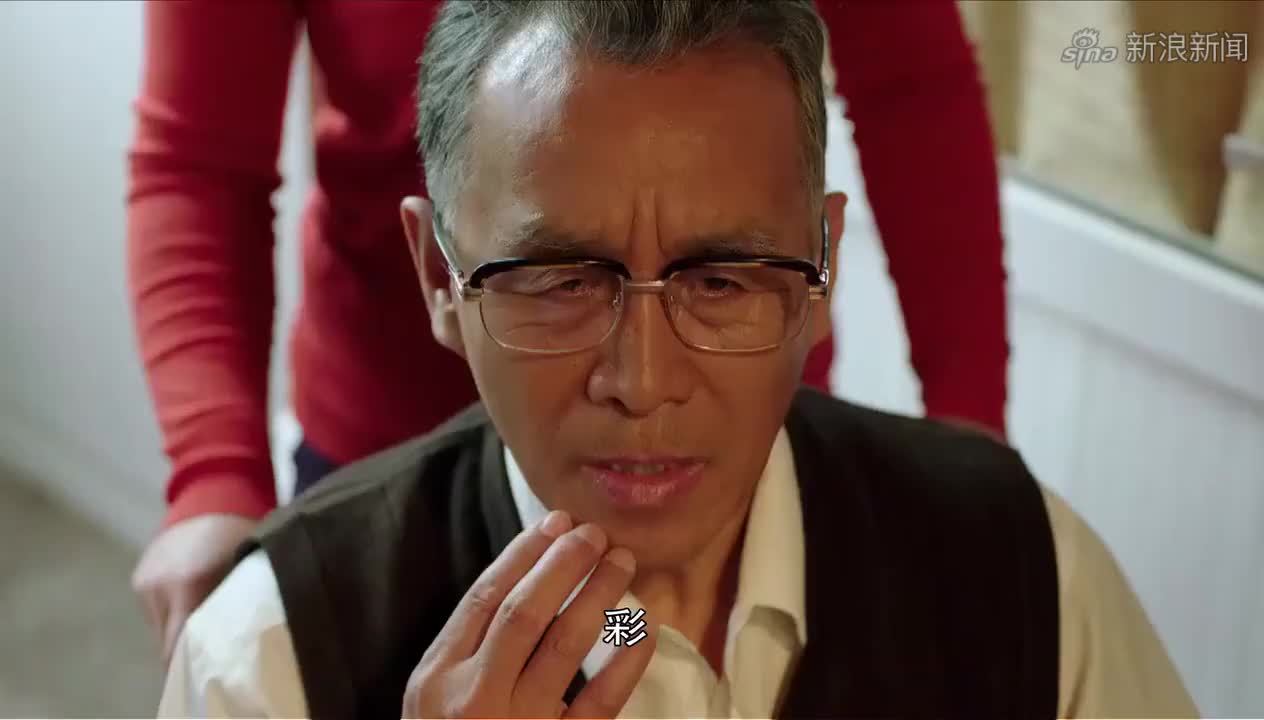 灵魂摆渡冬青扮成男鬼阿金跟女鬼甜蜜约会