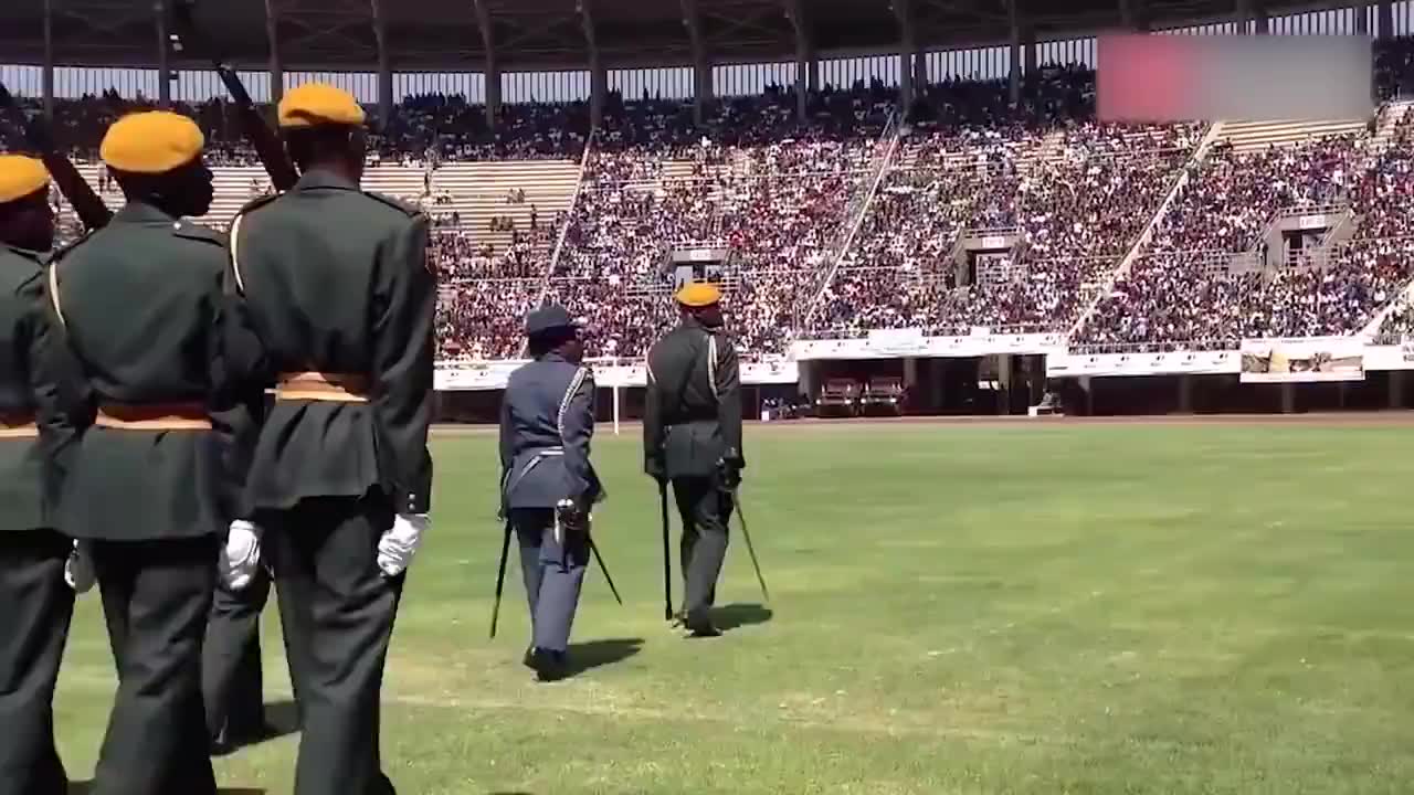津巴布韦阅兵图片