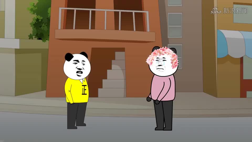 汤圆吃饭坐在美女中间,泡酒一杯接一杯,喝的脸上红霞飞!