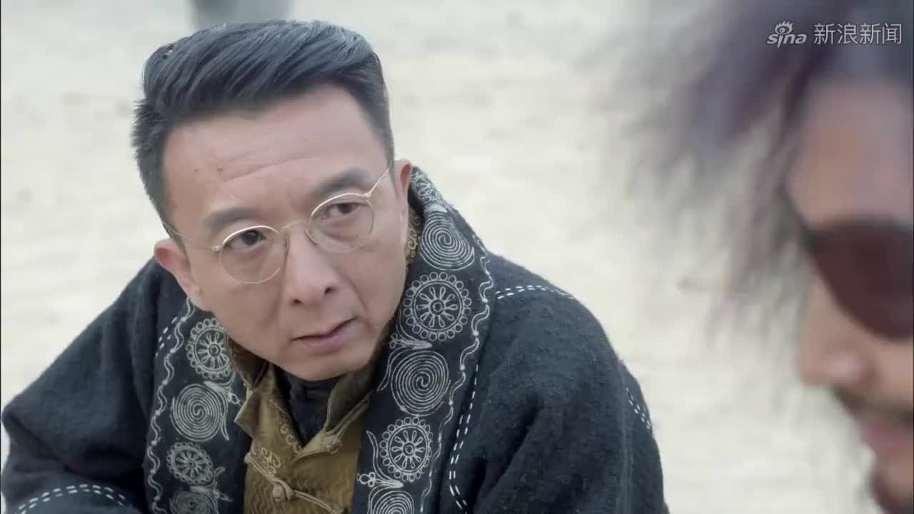 薛红狼和满天星争抢黄一飞不料胭脂马也来插了一脚太精彩了