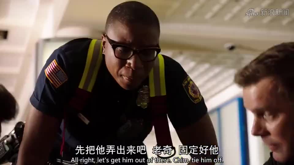 《紧急呼救》男子报警说墙壁里有婴儿的哭声,怀疑墙壁有婴儿