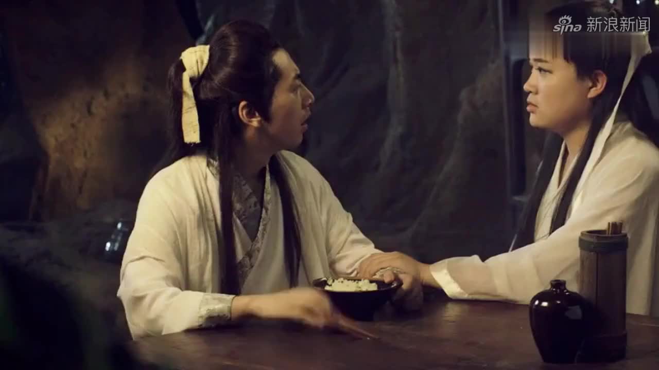 我叫王大锤你肯定没见过这么美的小龙女注意前方连续弯道