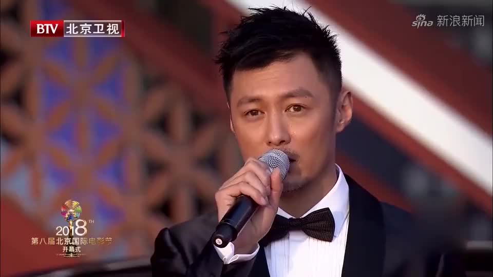 林俊杰欢度40岁生日 周杰伦余文乐在线催婚