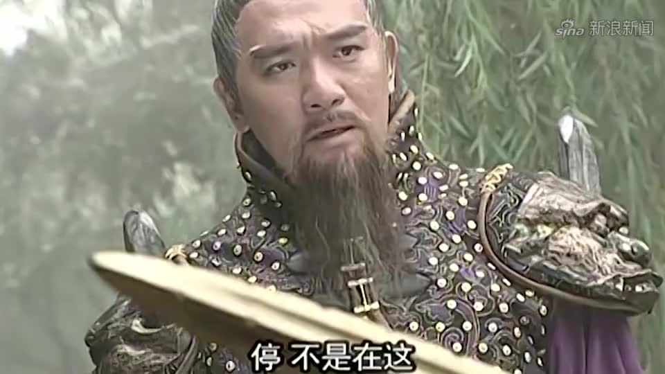 靠山王杨林囚龙棒大战秦家锏法和罗家大漠银枪,太精彩了!