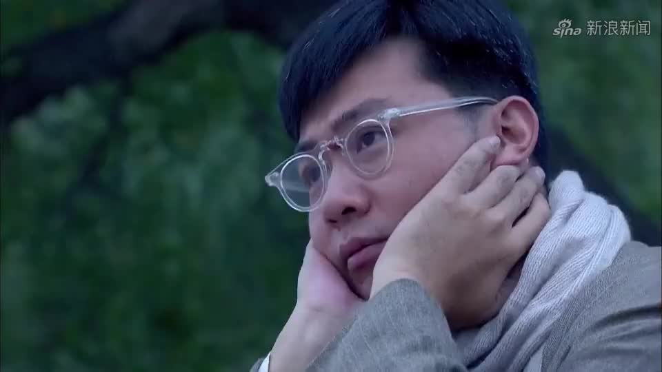 返城年代:老师傅意外受伤,决定辞职让儿子顶替,领导一口答应!