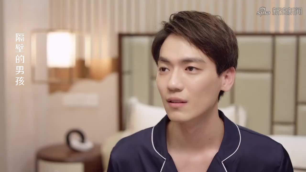 隔壁的男孩樱桃和宋驰一起去晨跑结果累的让宋总背她走