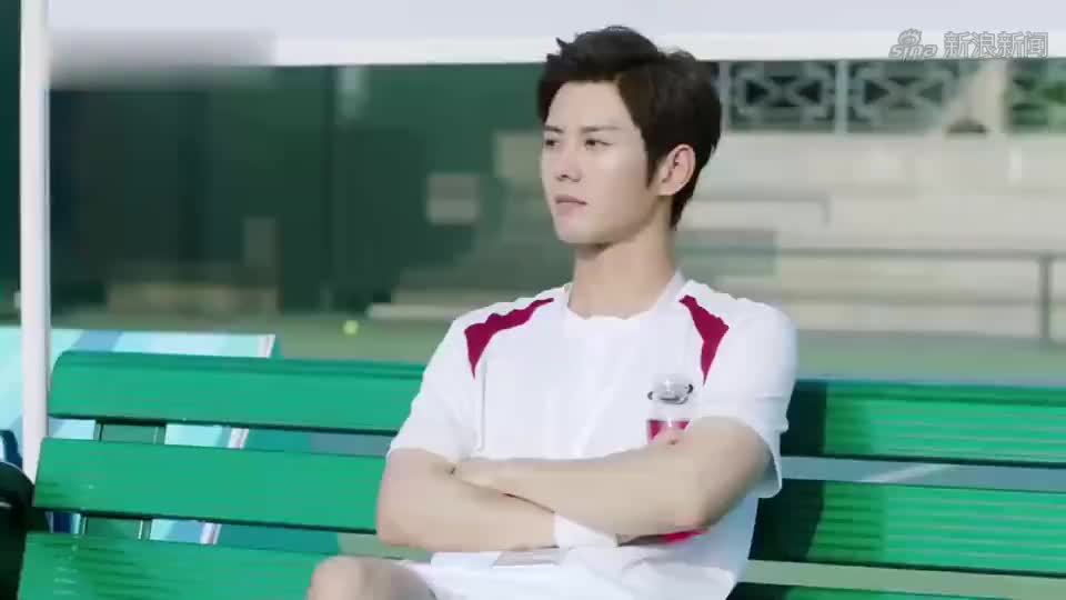 奋斗吧少年:抬错人的小胖落埋怨,黄靖不高兴了,看清楚在抬!