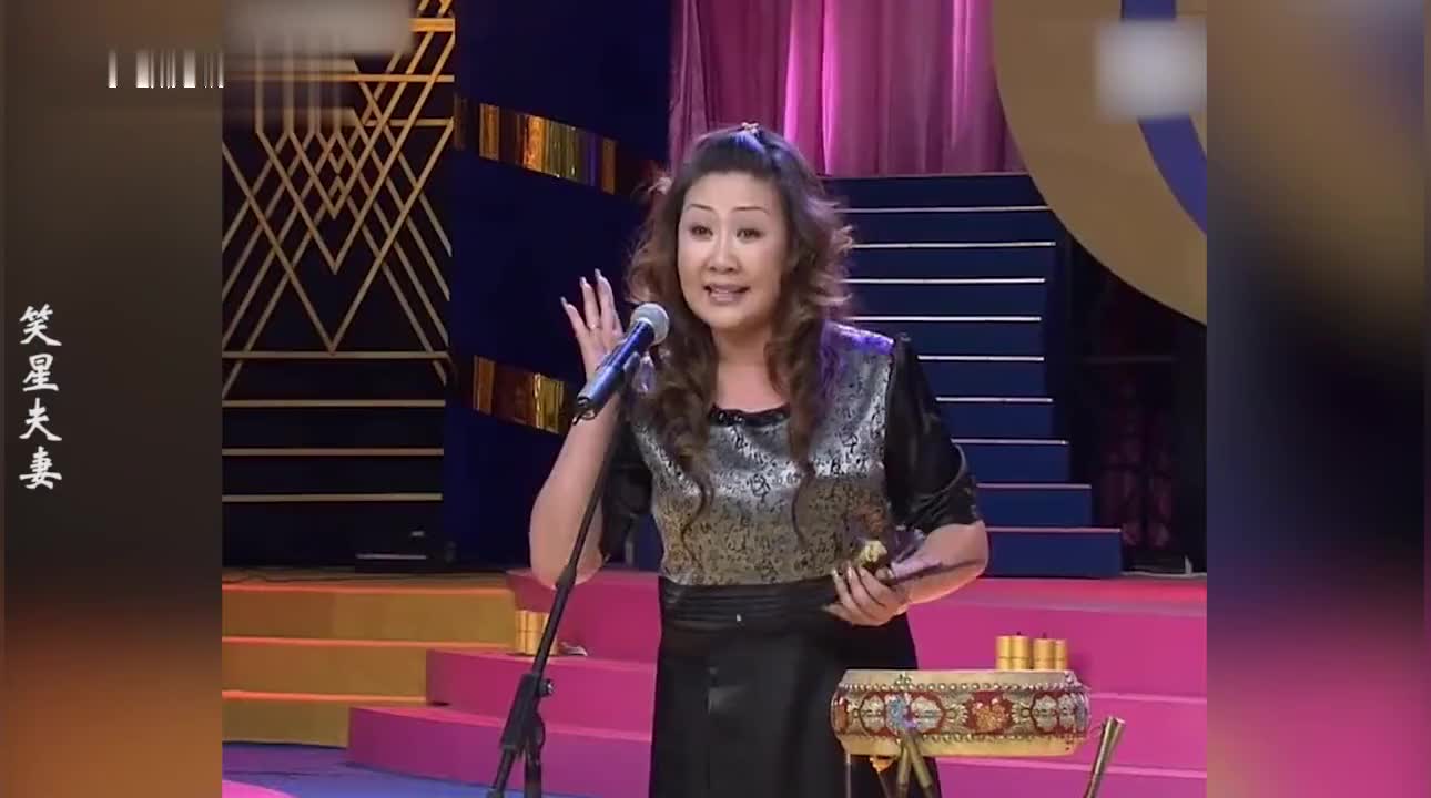 王惠的戏曲功底多好?一开嗓吊打郭德纲,不愧是京韵大鼓传人!