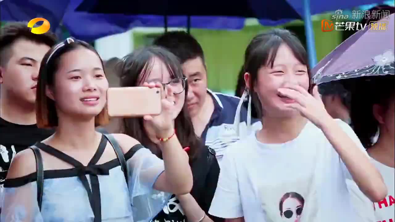 摇啊笑啊桥:绵羊姐姐们泳装靓丽出场,爆发力十足,瞬间秒杀对手