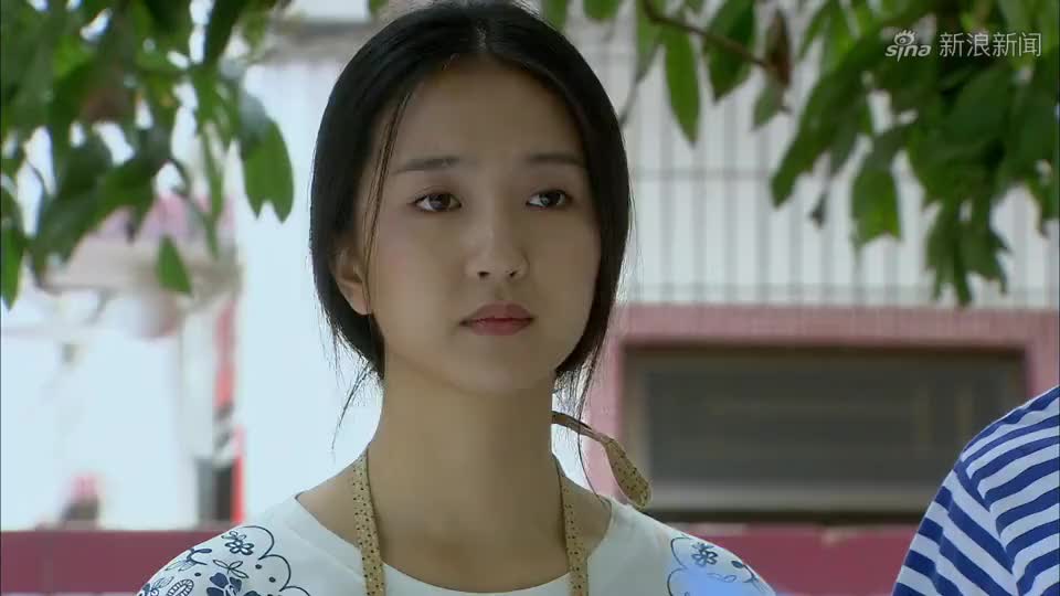 邱雪花提出找人照顾她爸的要求,张三斤自告奋勇,好人