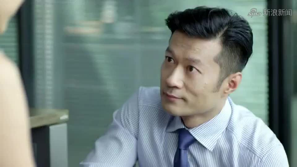 暖男记:方梅来给顾振宇送东西,却盯上了他的手机,小心思真多
