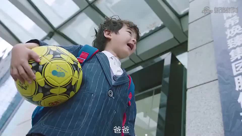 亲爱的柠檬精先生:这小孩真的太招人喜爱了