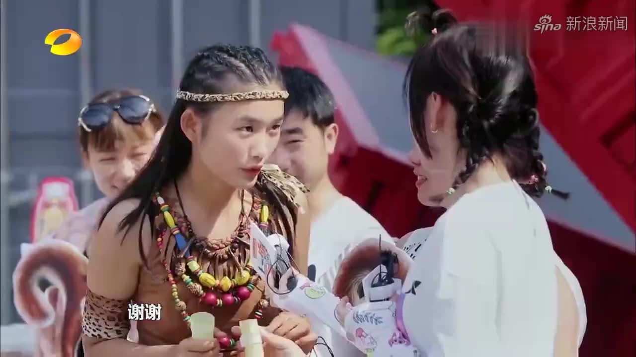 pk猎豹队小姐姐神坑队友!硬生生拖人下水,网友:心疼小哥!