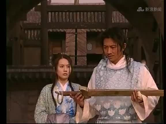 陆小凤得到了绝世罕见的真光剑,威力之大,让他都震惊了