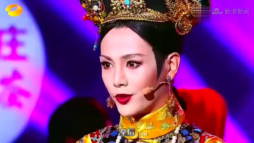 孙坚虎虎反串《甄嬛传》"华妃"蒋欣惊喜亮相全场欢呼太精彩