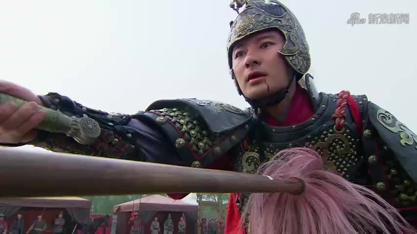 岳飞擂台比武,一枪穿心天衣无缝,小梁王瞬间命丧黄泉!